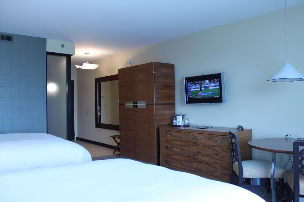 Le Merigot At Tropicana Evansville Kamer foto