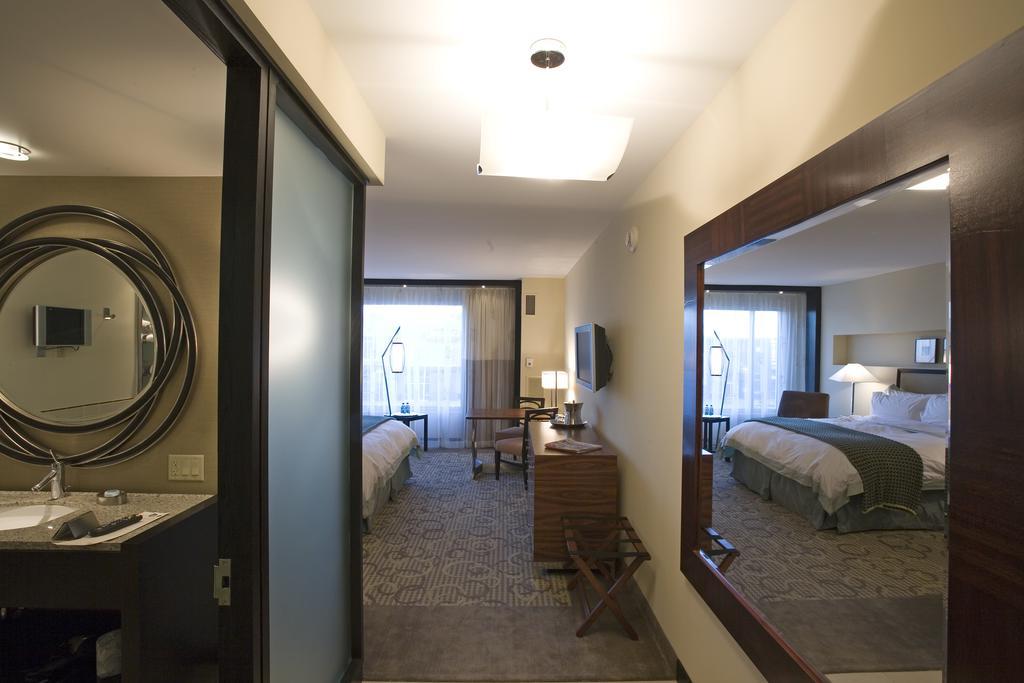Le Merigot At Tropicana Evansville Kamer foto